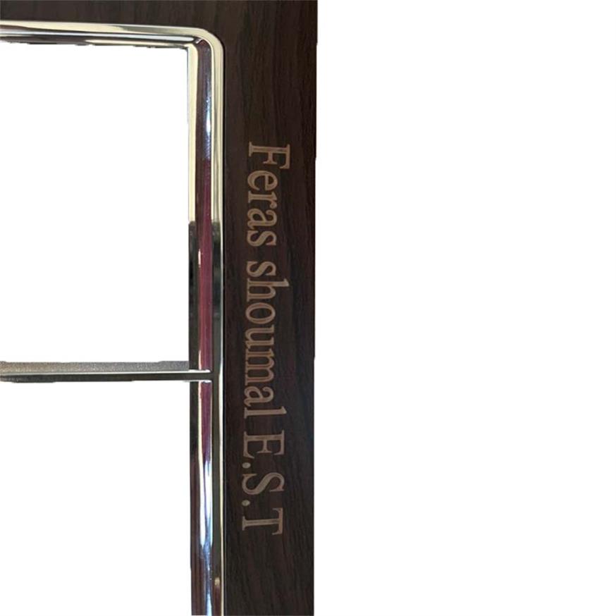 آلة حفر فايبر ليزر مكتبية يتم توصيلها مع الكمبيوتر 